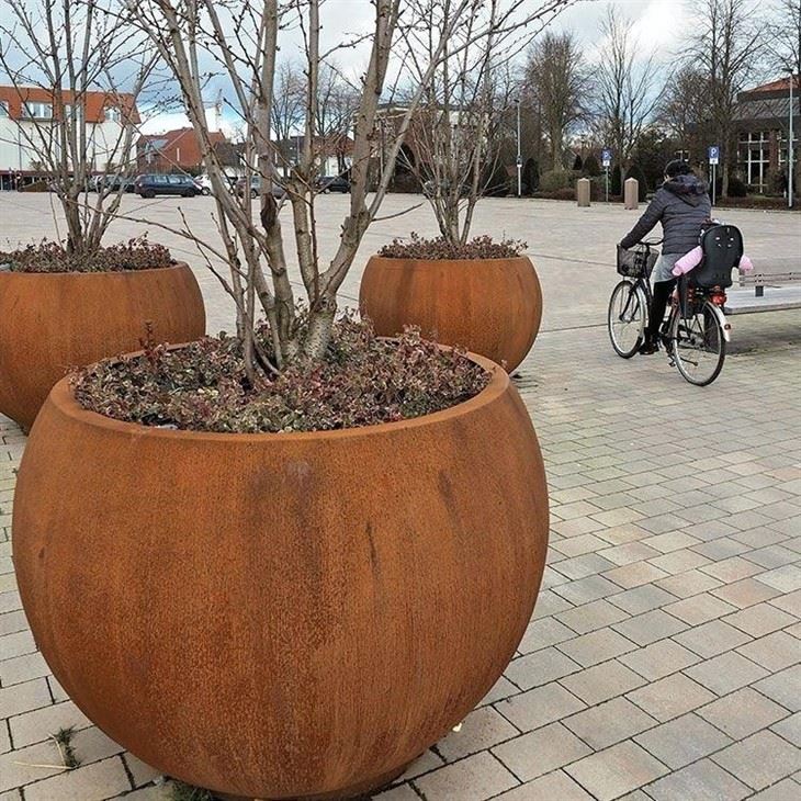 Outdoor Garden Metal Planter Corten Steel Flower Pot