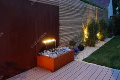 Kaasaegne Corteni terasest aia tiigi aia purskkaevu veefunktsioon